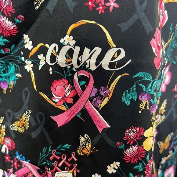 Cherokee scrubs top  - Picture 4 of 7